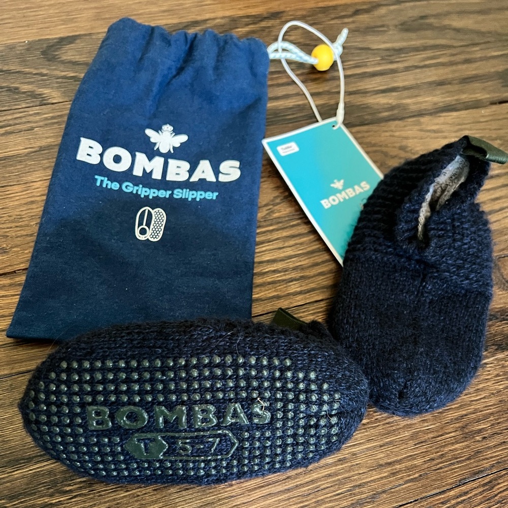 Bombas Toddler Gripper Slipper Navy New